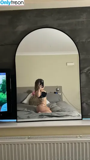 elliespokes / elliespokesss nude photo #0002