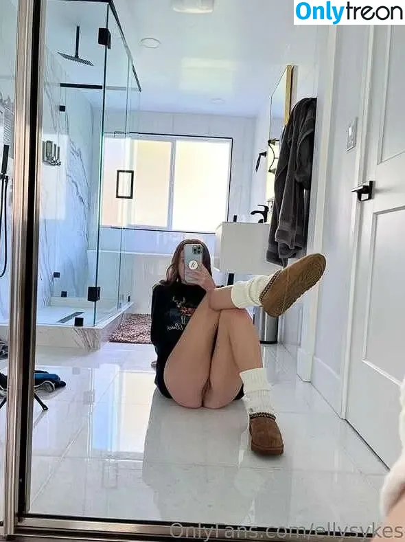 Elly Sykes голая photo #0012 (ellysykes / lefumee)