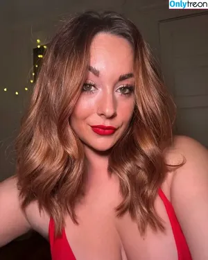 Elodiedelh nude photo #0004