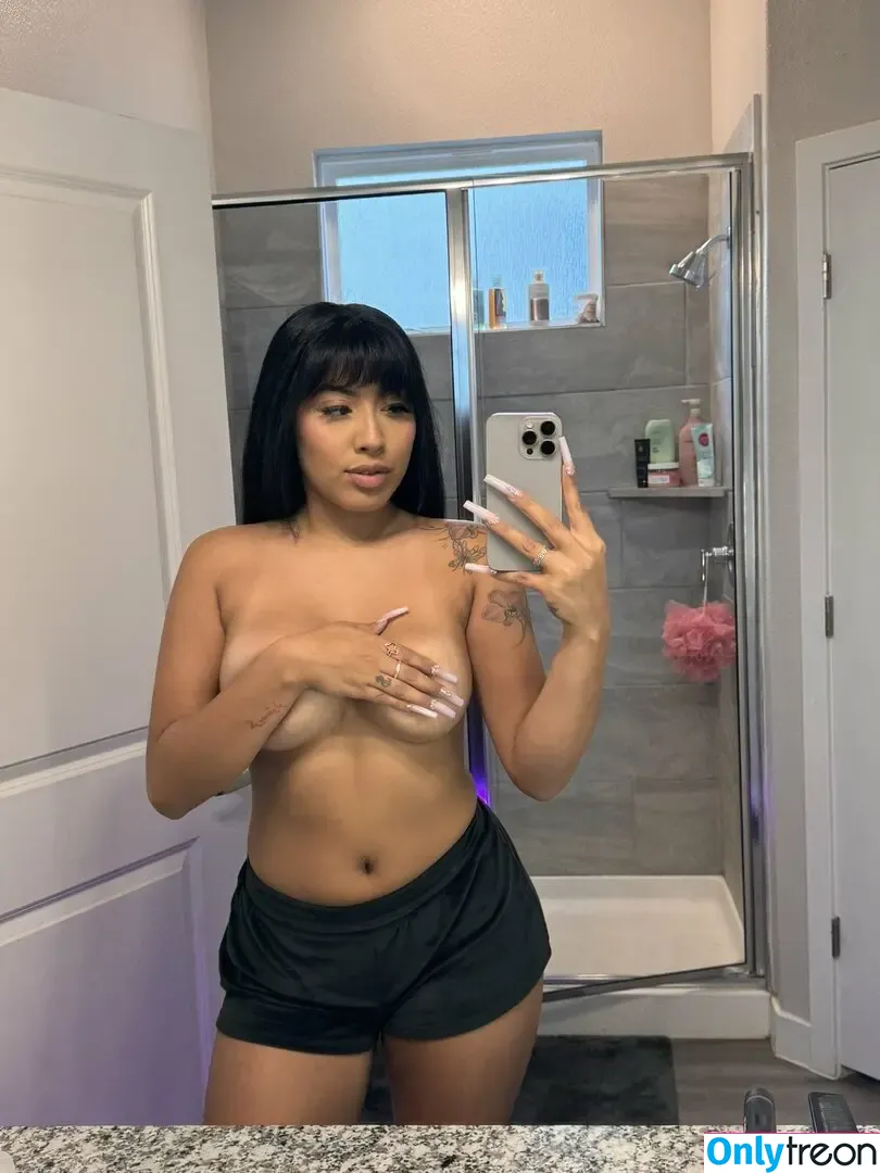 Elorababyy nude photo #0055 (therealelora)
