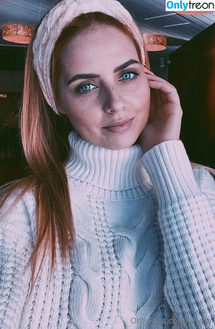 eloyia голая photo #0011 (eloyia)