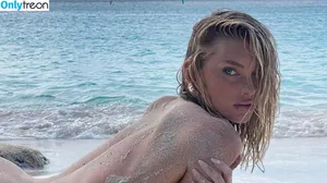Elsa Hosk / elsahosk / hoskelsa nude photo #2405