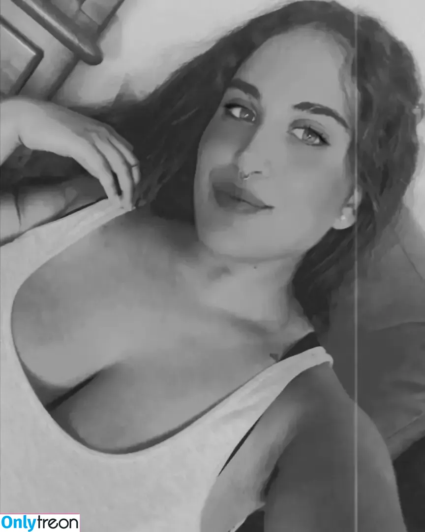 elviabombon nude photo #0035 (elviaaavg13)