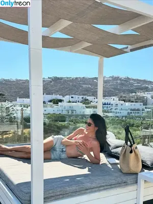 Elwa Saleh / elwasaleh nude photo #0175
