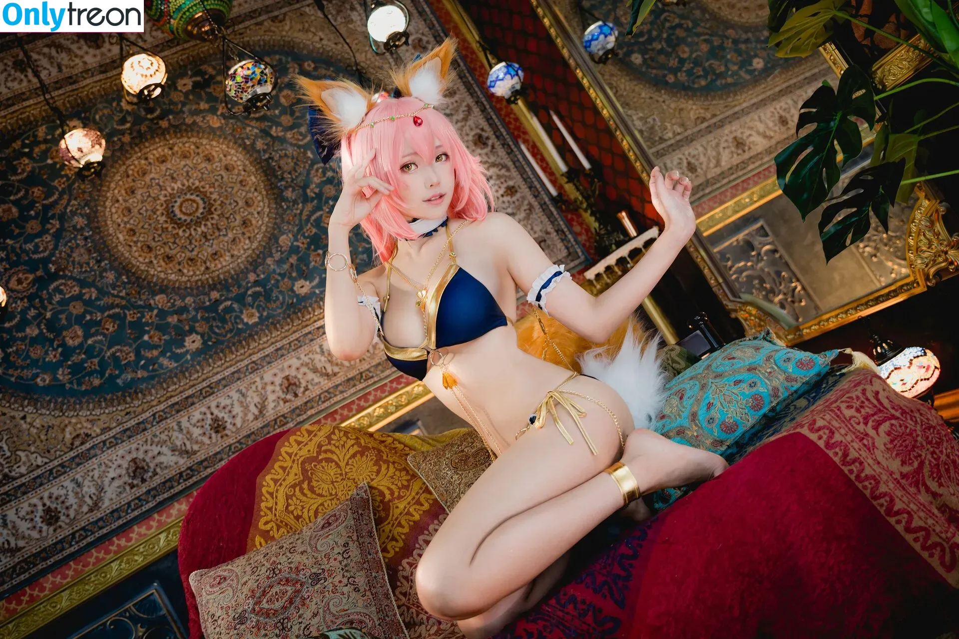 Ely Cosplayer nude photo #0003 (eeelyeee)