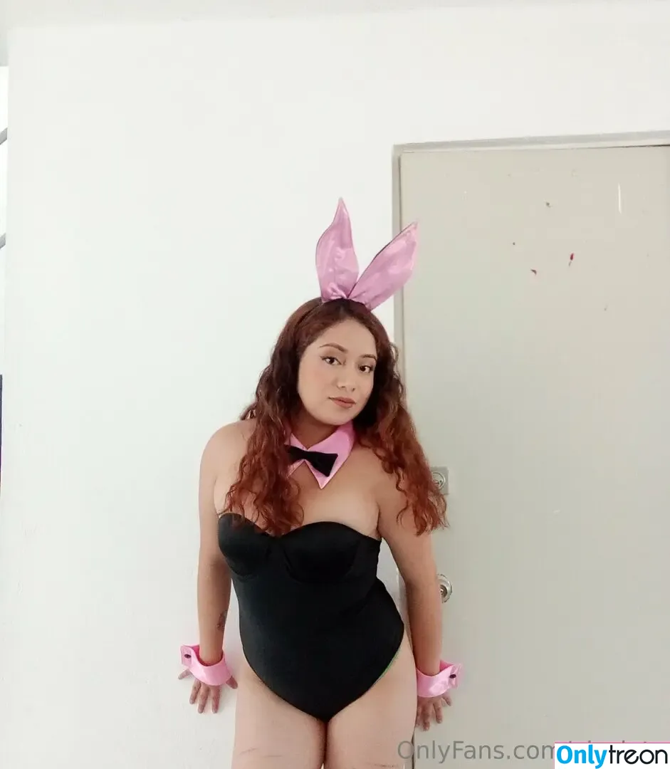 elycinto nude photo #0004 (elycinto)