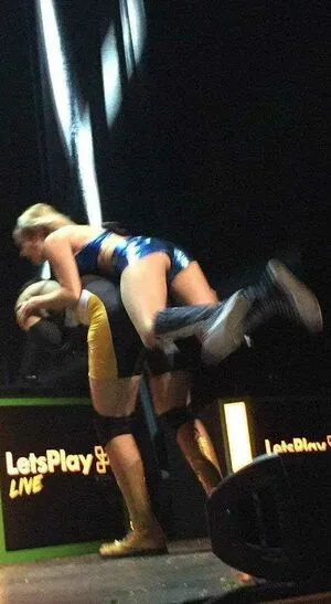 Elyse Willems / elysewillems nude photo #0006