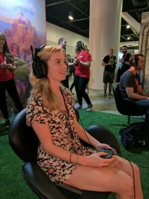 Elyse Willems / elysewillems nude photo #0014