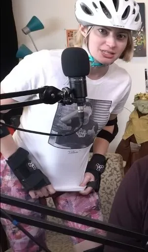 Elyse Willems / elysewillems nude photo #0027