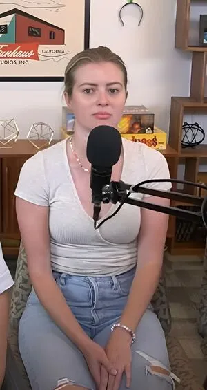 Elyse Willems / elysewillems фото голая #0069