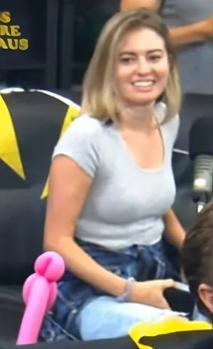 Elyse Willems / elysewillems фото голая #0073