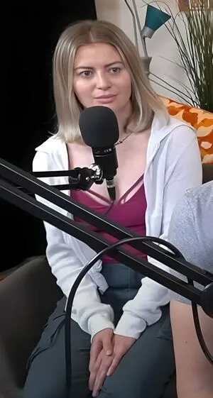 Elyse Willems / elysewillems фото голая #0079