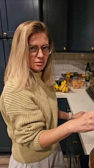 Elyse Willems / elysewillems фото голая #0093