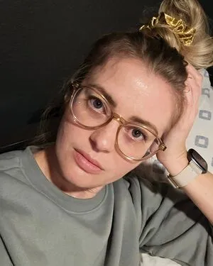 Elyse Willems / elysewillems фото голая #0094
