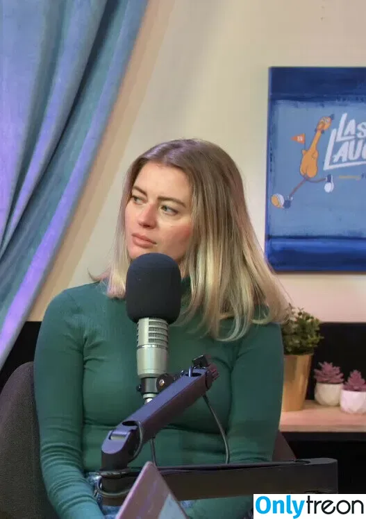 Elyse Willems голая photo #0096 (elysewillems)