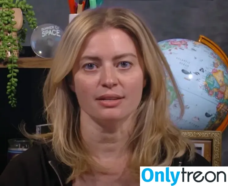 Elyse Willems голая photo #0321 (elysewillems)