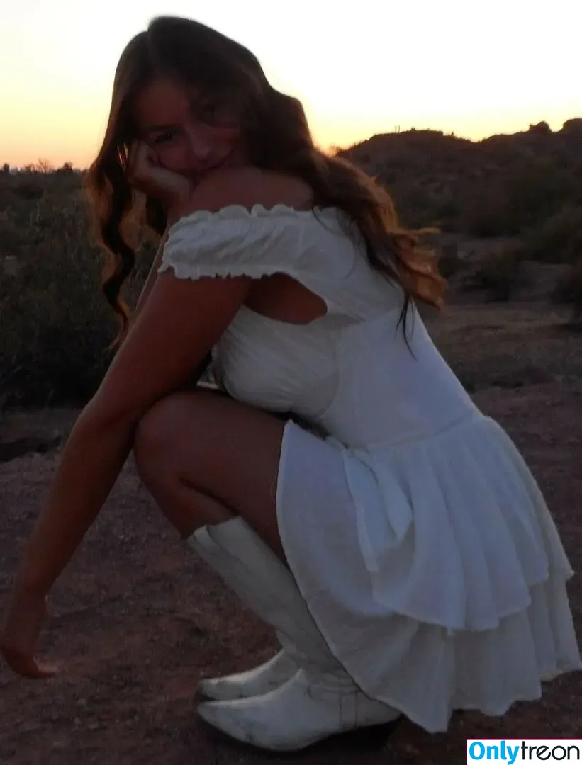 Elyssa Williams nude photo #0124 (alisewillams / elyssawilliamss)