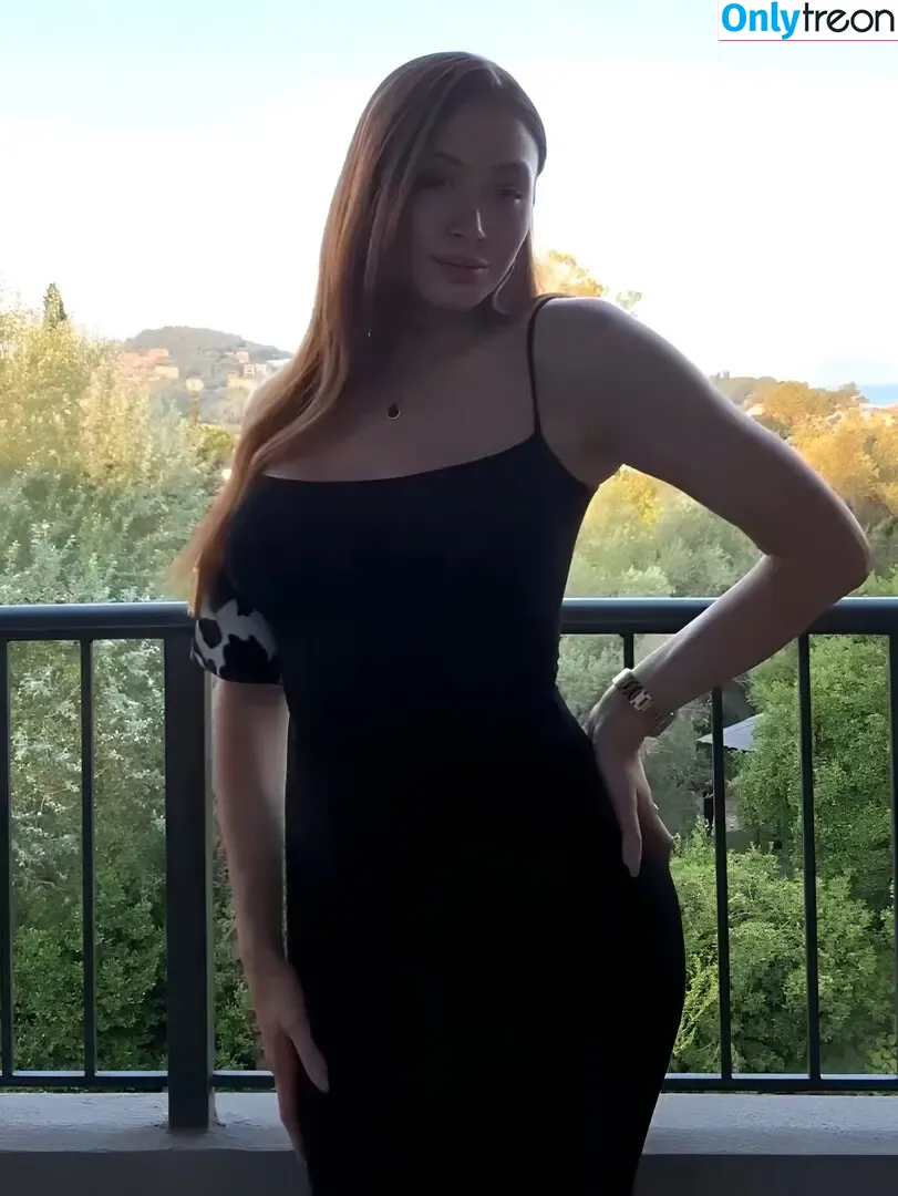 Elz The Witch nude photo #0723 (elzthewitch)