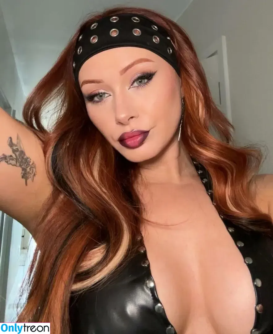 Elz The Witch nude photo #0741 (elzthewitch)