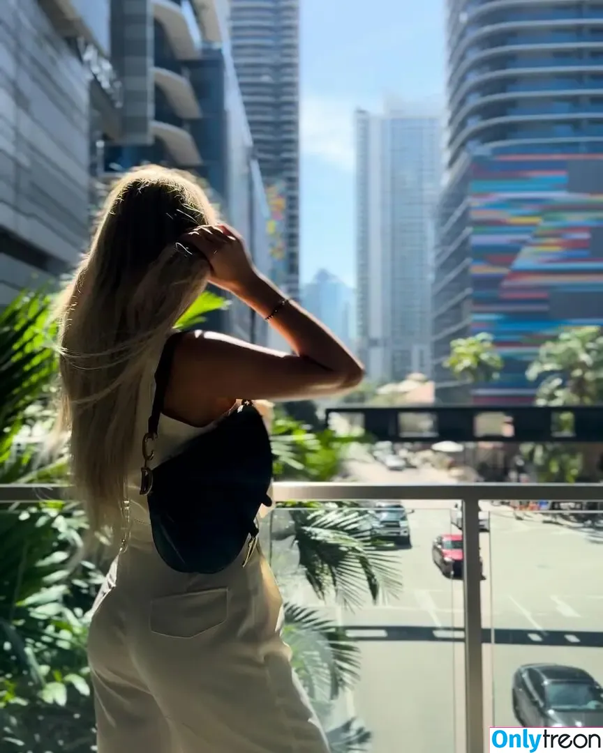 Ema Karter nude photo #0270 (emakarter / emakarter1 / mirunamilu01)