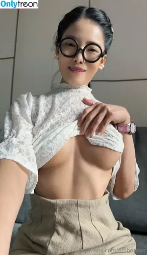 Embereon / Queen Burr / queenburr / umbreoncollection1 nude photo #0388