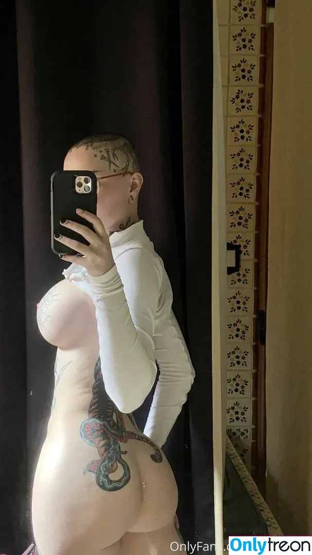 Embodoe nude photo #0016 (Embodoe)