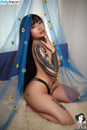 Emelody / emelodyworldwide / themelodylane nude photo #0020