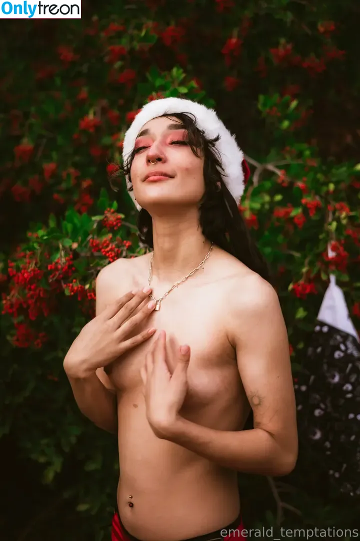 emerafaeley nude photo #0019 (emerafaeley)