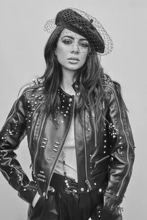 Emeraude Toubia / EmeraudeToubia / emeraude nude photo #0162