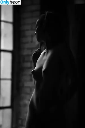 Emi Im Wunderland / Instagram / Model-Kartei / posts nude photo #0686