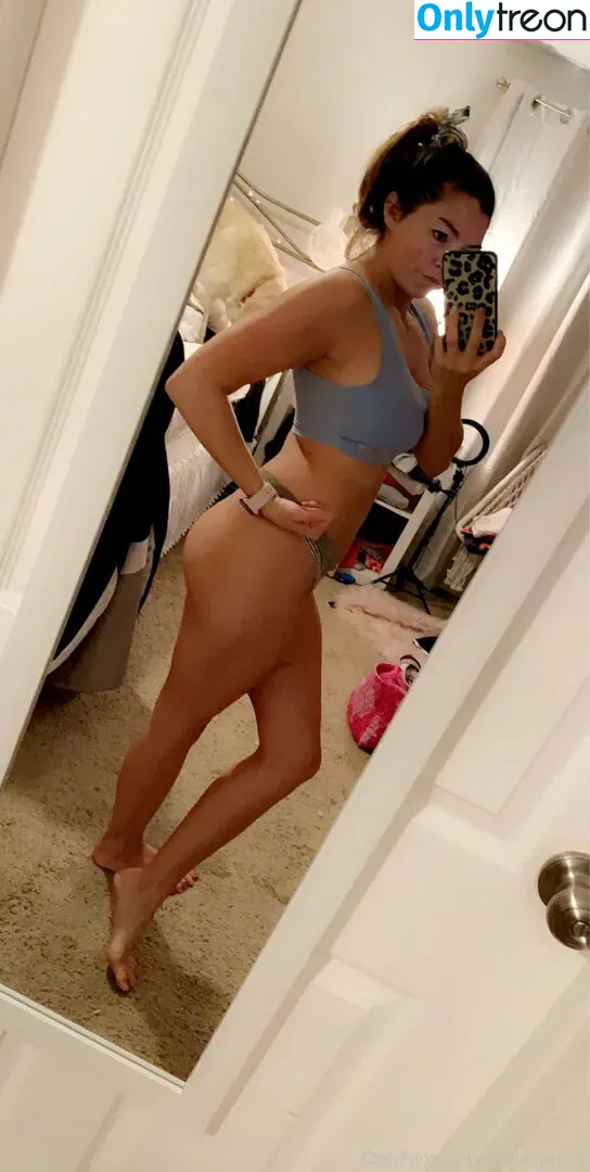 Emilayyy Babayy nude photo #0075 (emilayyanne / emilayyannne)