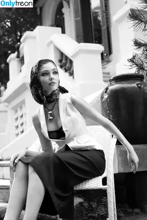 Emilia Ares / emiliaares / emiliamars фото голая #0030