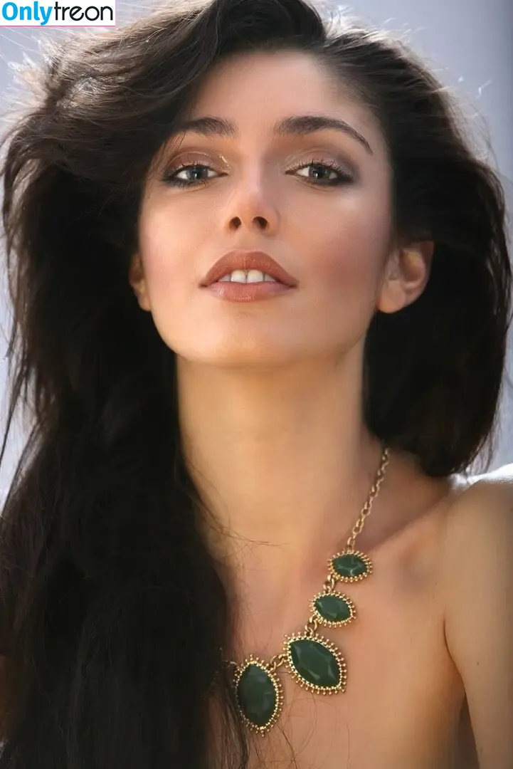 Emilia Ares голая photo #0029 (emiliaares / emiliamars)