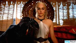 Emilia Clarke / clarkeyxo / emilia_clarke / emiliaclarke фото голая #2046