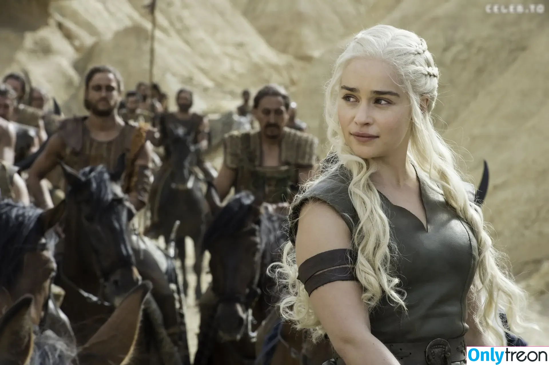 Emilia Clarke голая photo #2052 (clarkeyxo / emilia_clarke / emiliaclarke)