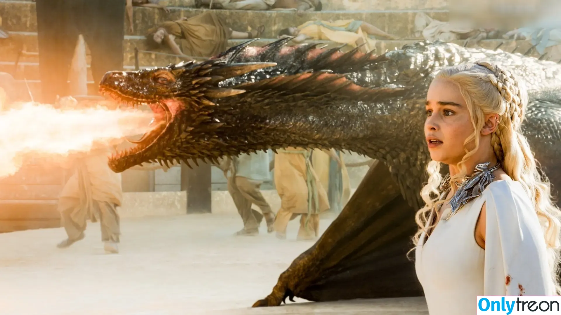 Emilia Clarke голая photo #2063 (clarkeyxo / emilia_clarke / emiliaclarke)