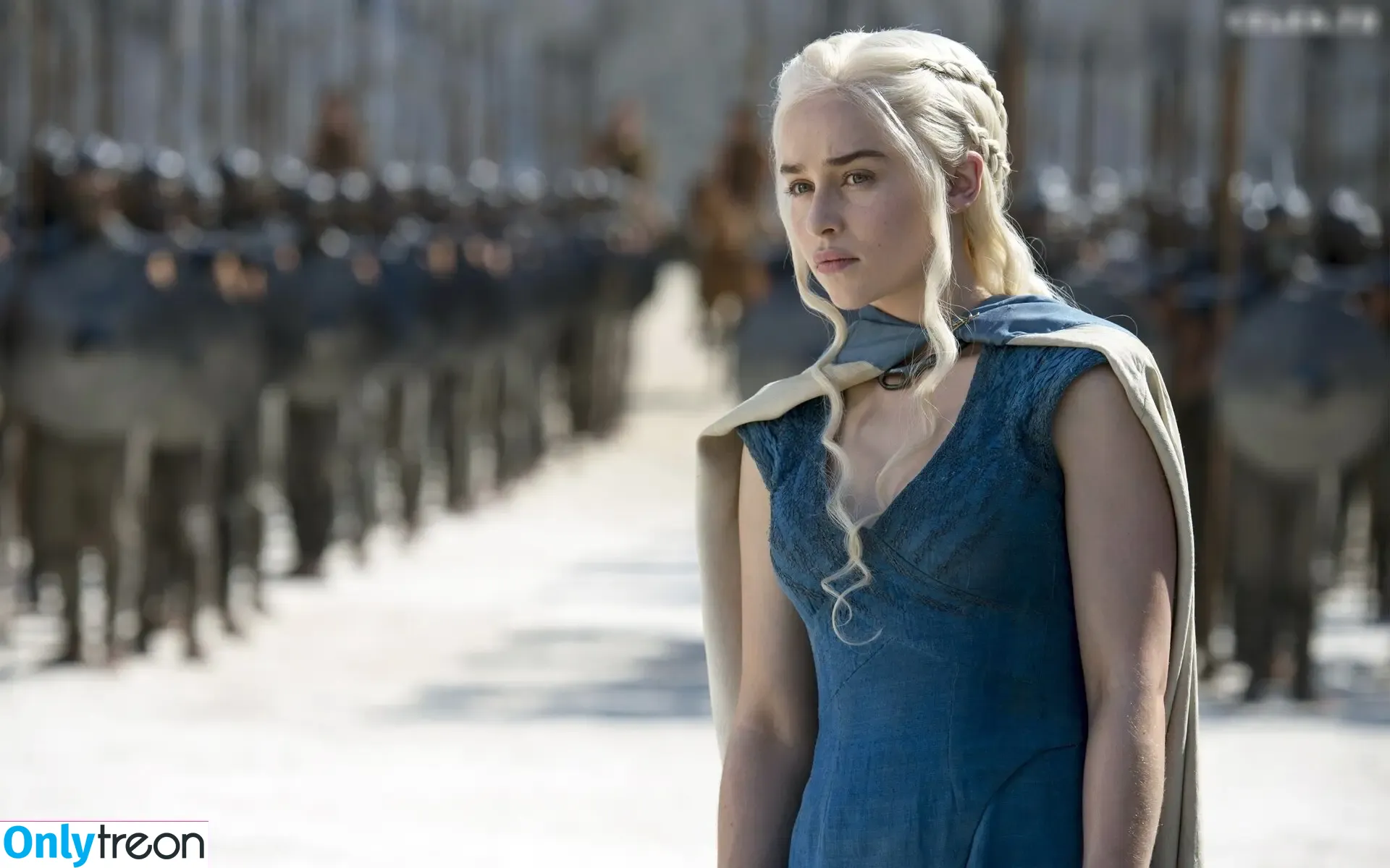 Emilia Clarke голая photo #2065 (clarkeyxo / emilia_clarke / emiliaclarke)