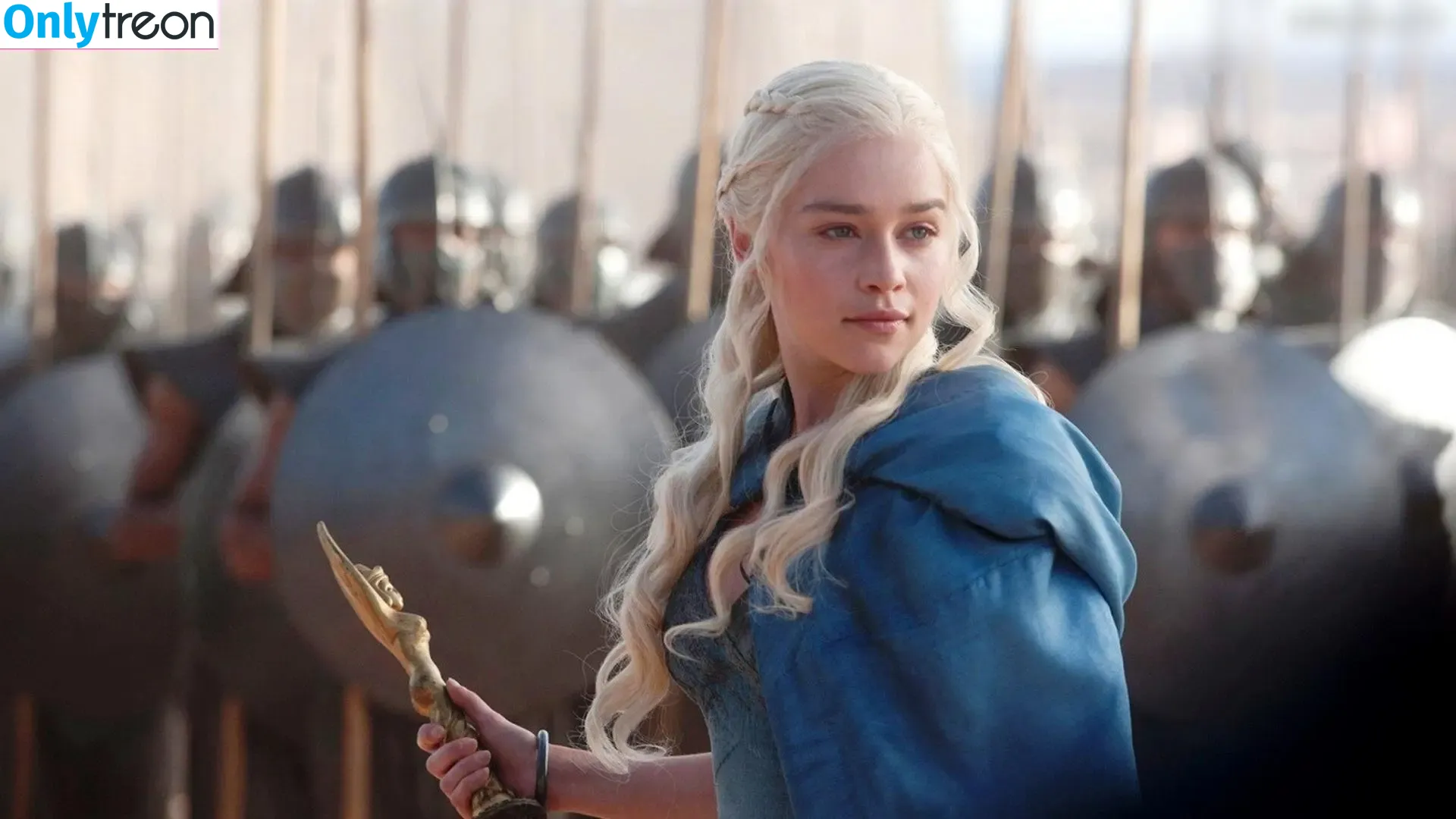 Emilia Clarke голая photo #2074 (clarkeyxo / emilia_clarke / emiliaclarke)