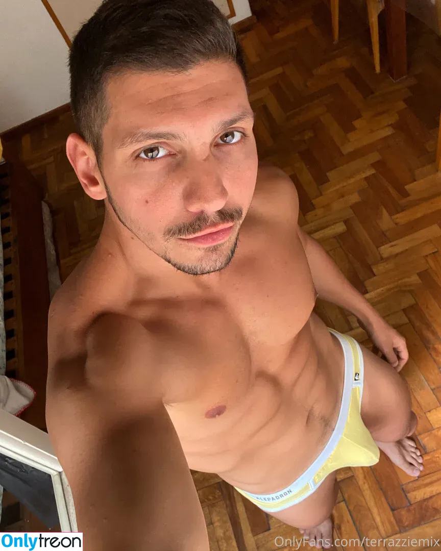 emiliano_terra nude photo #0002 (emiterraoficial)