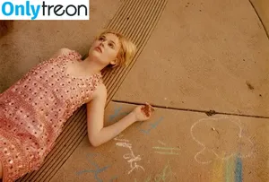 Emily Alyn Lind / emilylind nude photo #0190