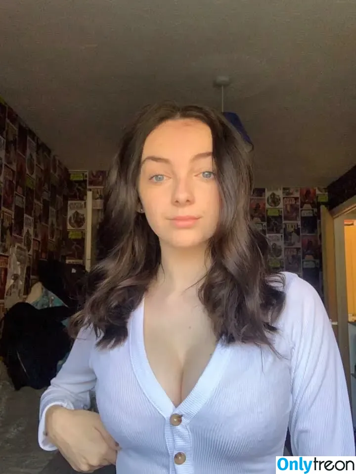 Emily Alys Johns голая photo #0019 (ems_alysxx)