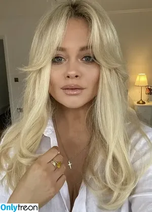 Emily Atack / emilyatack nude photo #0690