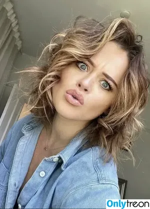 Emily Atack / emilyatack nude photo #0691