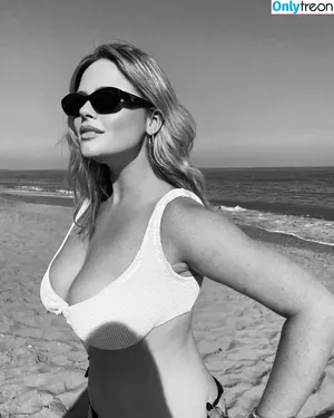 Emily Atack / emilyatack nude photo #0747