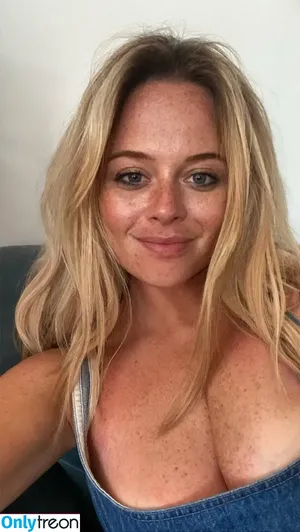 Emily Atack / emilyatack nude photo #0906