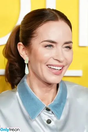 Emily Blunt / _emily_blunt_ nude photo #0708
