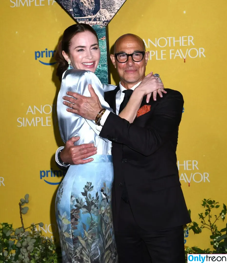 Emily Blunt голая photo #0709 (_emily_blunt_)