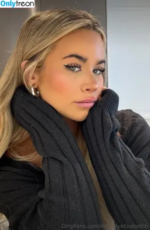 Emily Elizab3th / emmilyelizabethh / tabycat.xx nude photo #0857