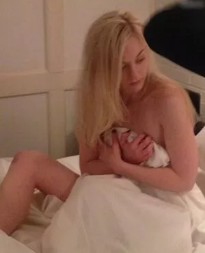 Emily Kinney / emmykinney nude photo #0157