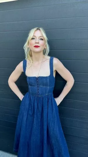 Emily Kinney / emmykinney фото голая #0167